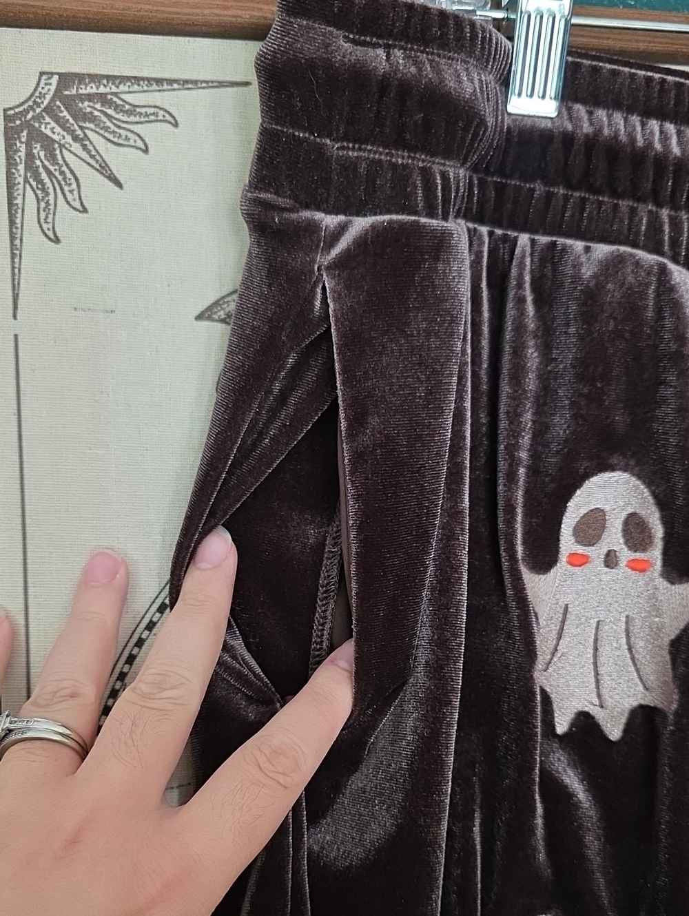 Ghost Embroidered Velvet Lounge Shorts - Brown - Picture 4 of 5